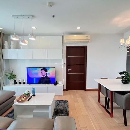 Sweet Family Room Near Old City チエンマイ エクステリア 写真