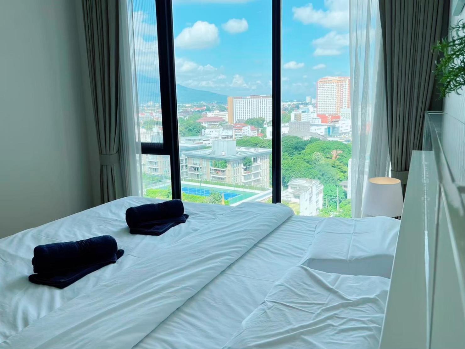 Sweet Family Room Near Old City チエンマイ エクステリア 写真